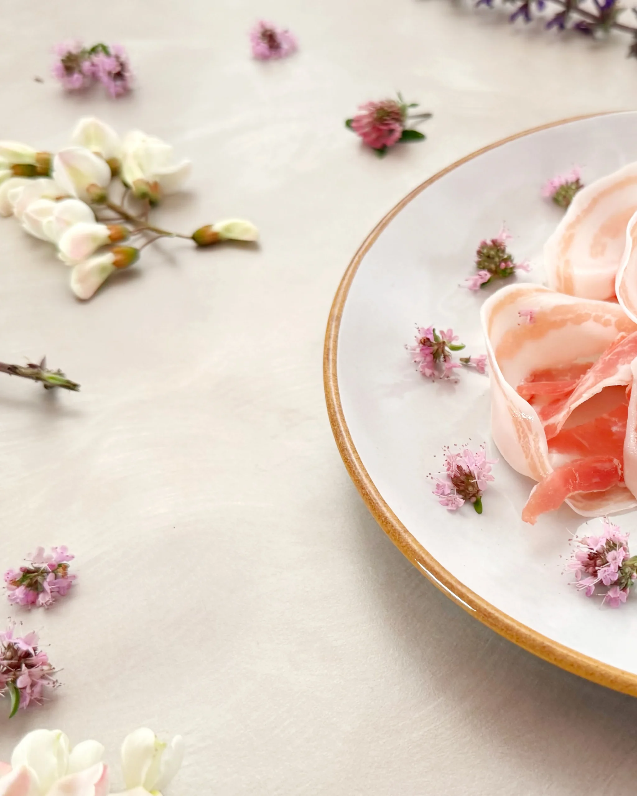 Prospettive San Nicola, Prospettiva di Erbe Selvatiche, Pancetta San Nicola DOP 2 Prospettive San Nicola, Prospettiva di Erbe Selvatiche, Pancetta San Nicola DOP.